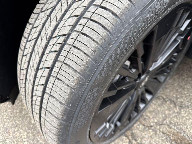 new 2026 Hyundai SANTA FE HEV car, priced at $52,680