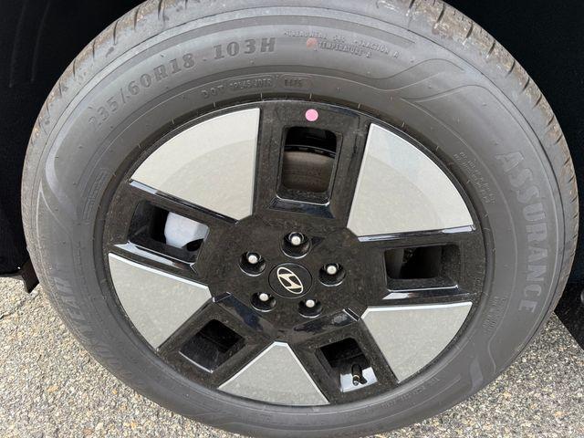 new 2026 Hyundai SANTA FE HEV car, priced at $42,605