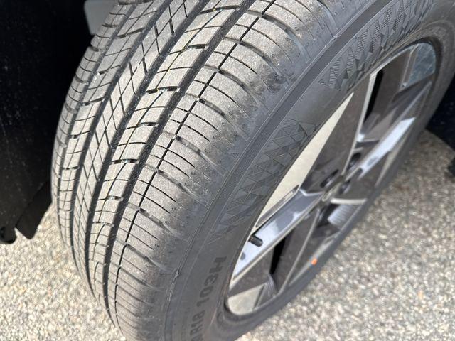 new 2026 Hyundai Tucson car, priced at $37,935