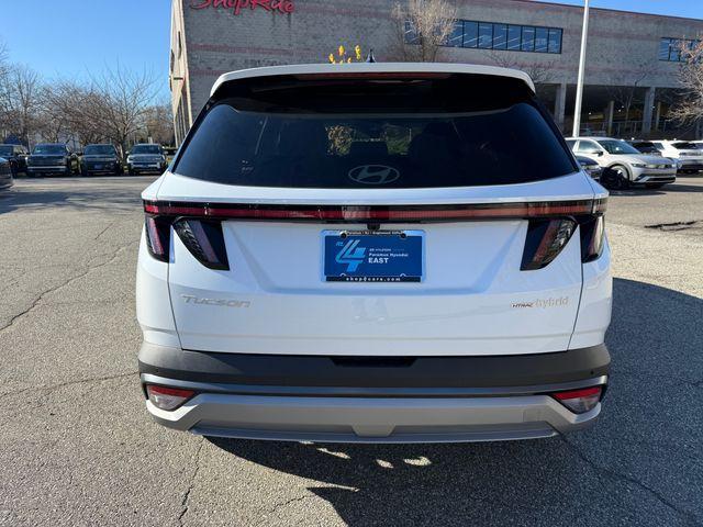 new 2026 Hyundai TUCSON Hybrid car, priced at $44,775