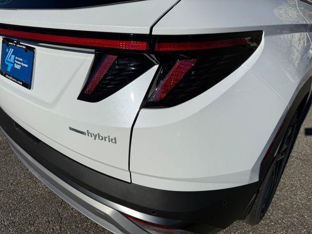 new 2026 Hyundai TUCSON Hybrid car, priced at $44,775