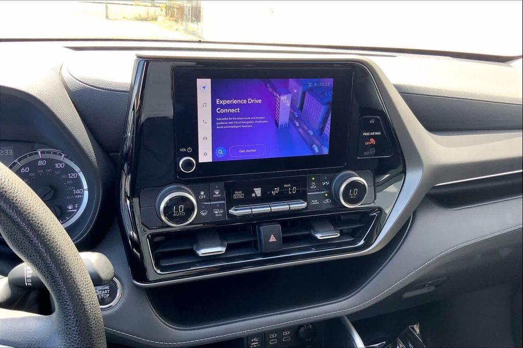 used 2023 Toyota Highlander car, priced at $34,798