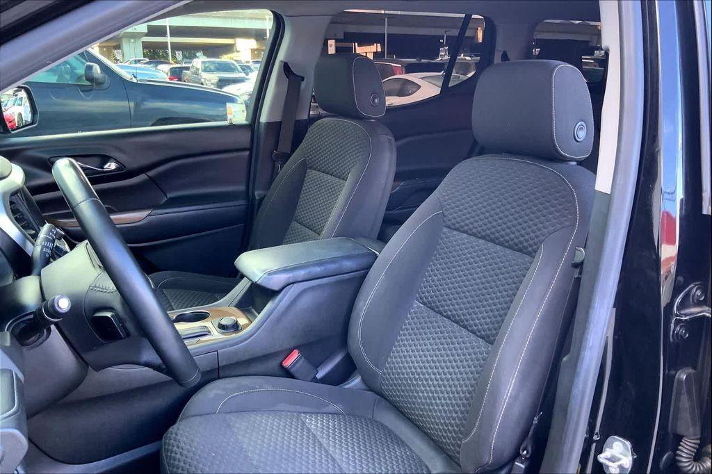 used 2018 GMC Acadia car, priced at $14,197
