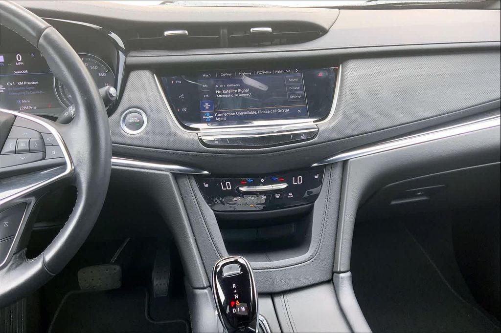 used 2023 Cadillac XT5 car, priced at $35,498