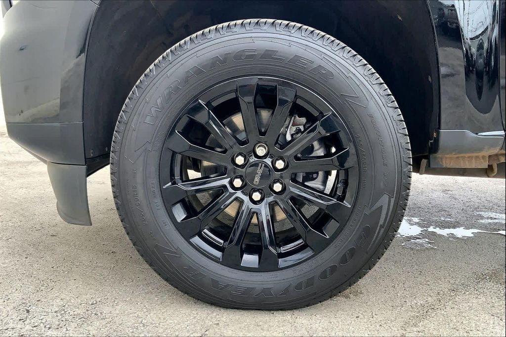 used 2022 GMC Canyon car, priced at $34,767