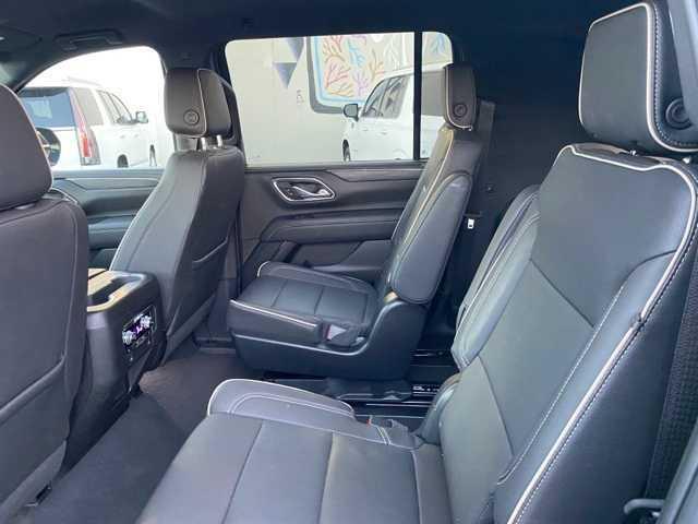 used 2023 GMC Yukon XL car, priced at $59,808