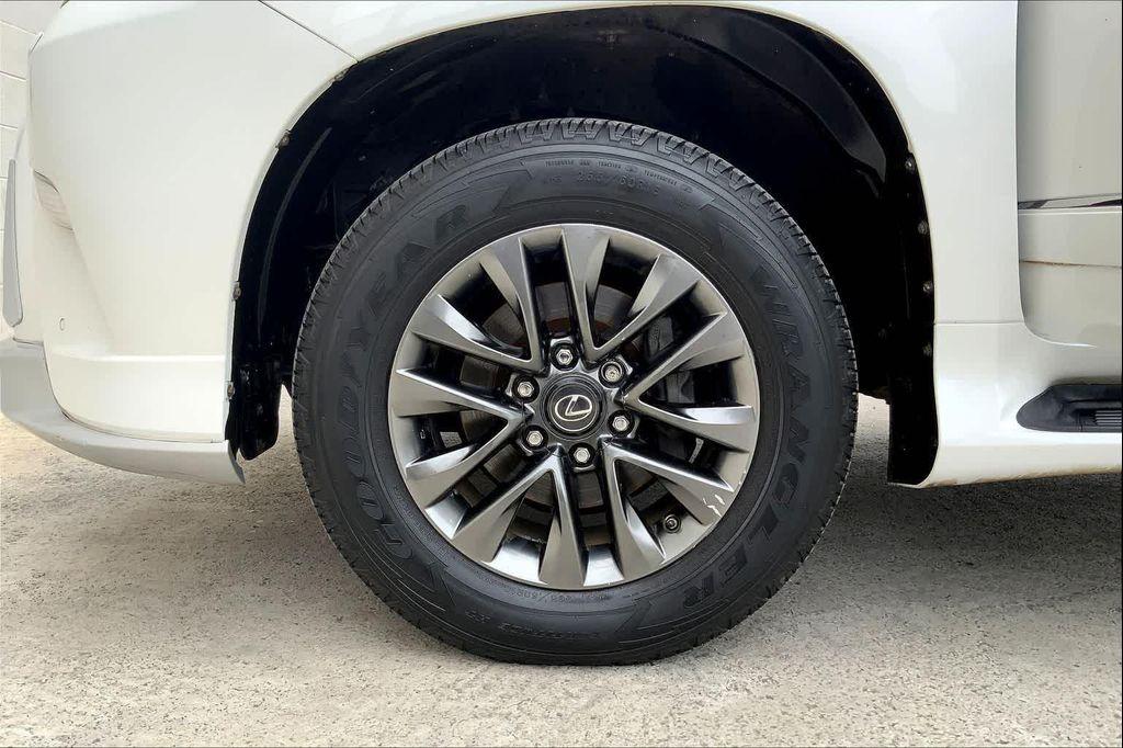 used 2017 Lexus GX 460 car, priced at $22,498