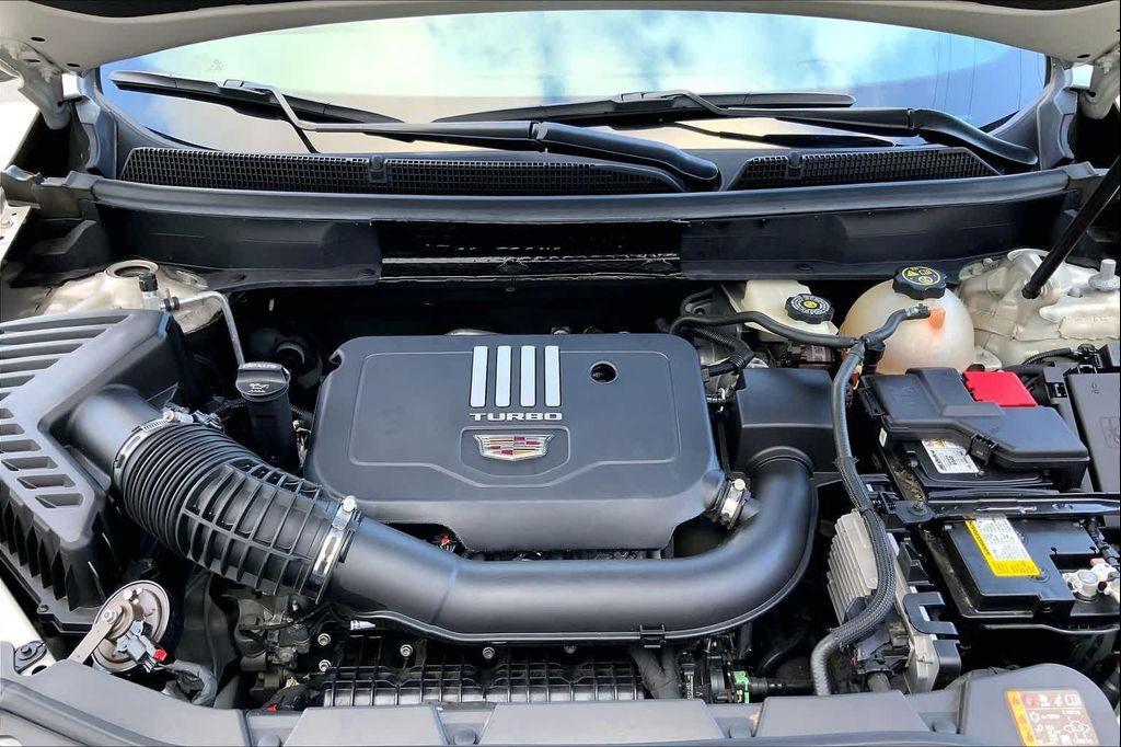 used 2023 Cadillac XT5 car, priced at $32,988