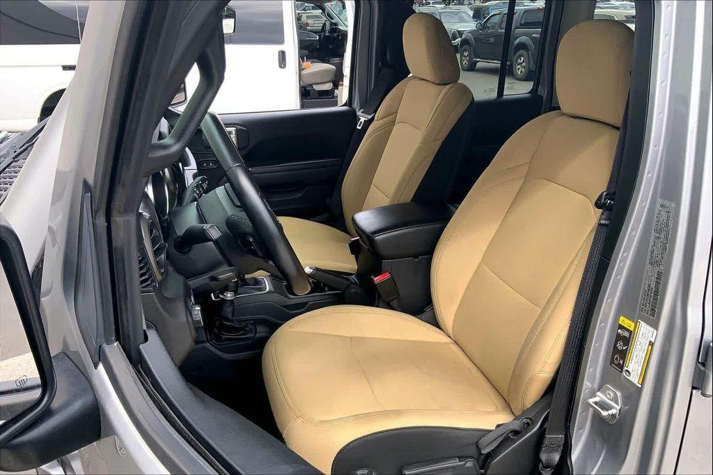 used 2021 Jeep Wrangler Unlimited car, priced at $29,998