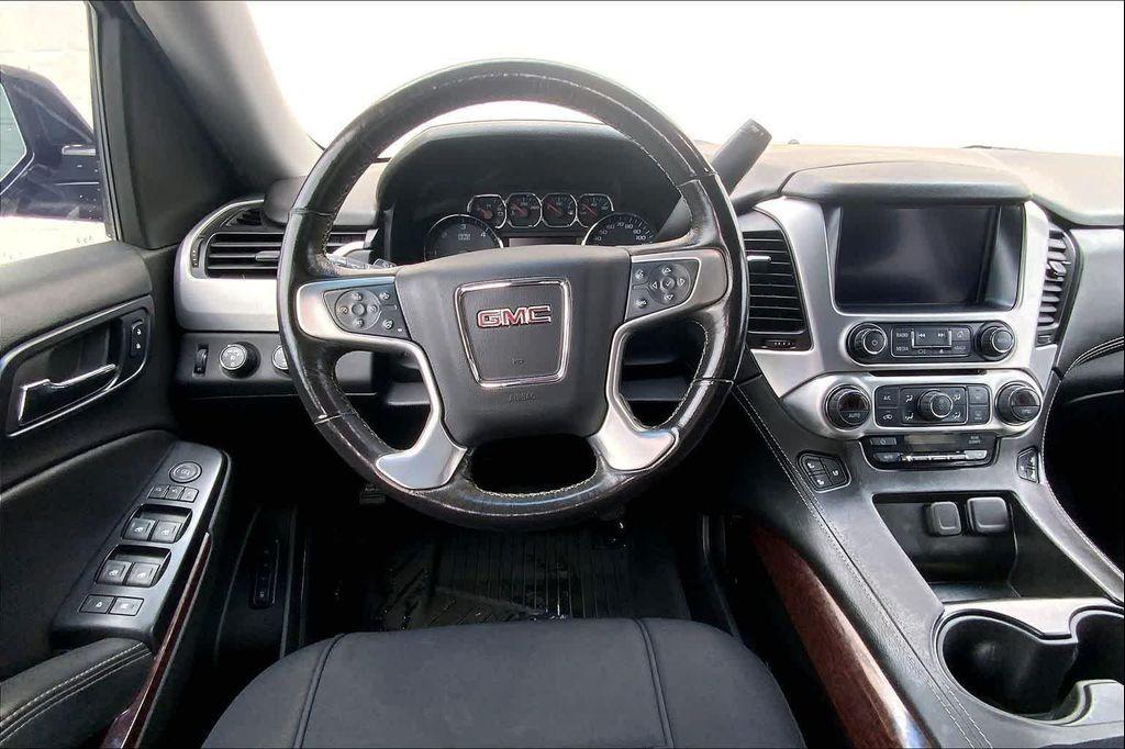 used 2018 GMC Yukon XL car, priced at $28,798