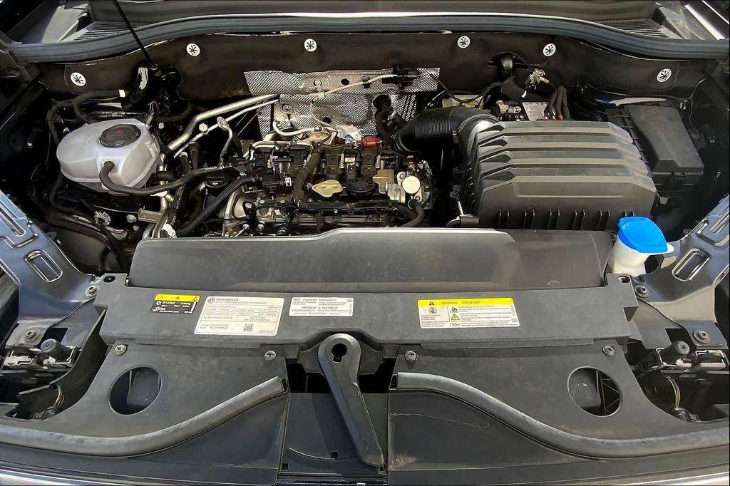 used 2024 Volkswagen Atlas car, priced at $38,998