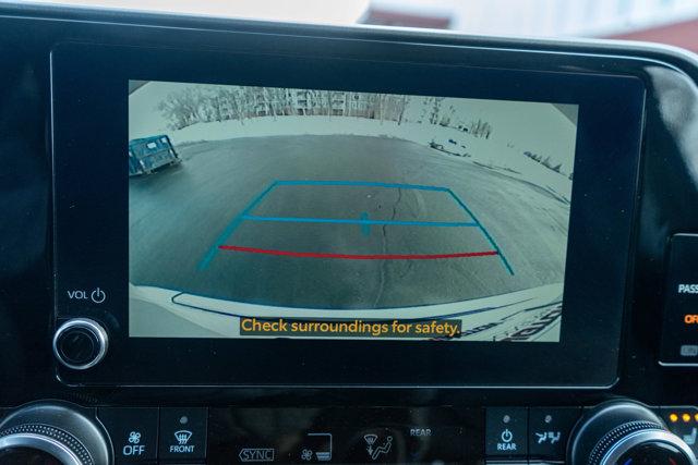 used 2025 Toyota Highlander car, priced at $41,900