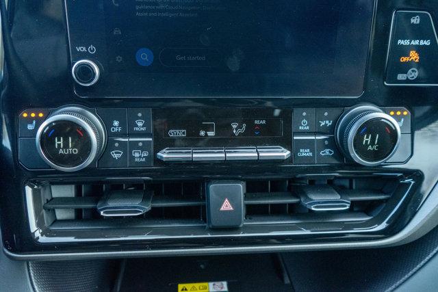 used 2025 Toyota Highlander car, priced at $41,900