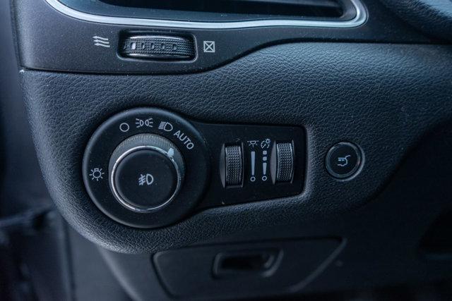 used 2019 Jeep Cherokee car, priced at $18,250