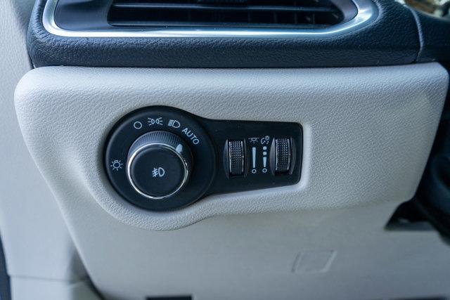 used 2024 Chrysler Pacifica car, priced at $36,500