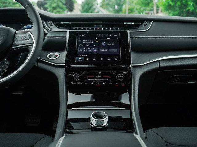 new 2025 Jeep Grand Cherokee L car, priced at $40,995