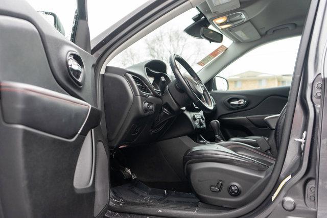 used 2021 Jeep Cherokee car, priced at $21,900