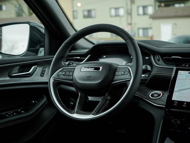 new 2025 Jeep Grand Cherokee car, priced at $46,470