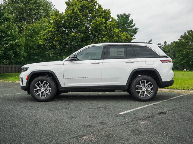new 2025 Jeep Grand Cherokee car, priced at $46,165