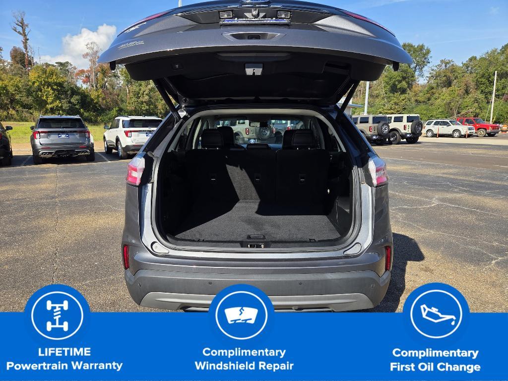 used 2021 Ford Edge car, priced at $18,444