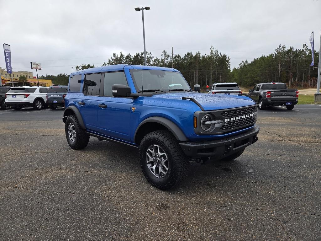 new 2025 Ford Bronco car, priced at $58,067