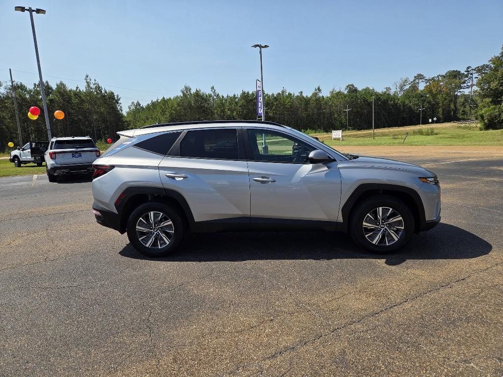 used 2024 Hyundai TUCSON Hybrid car, priced at $23,986