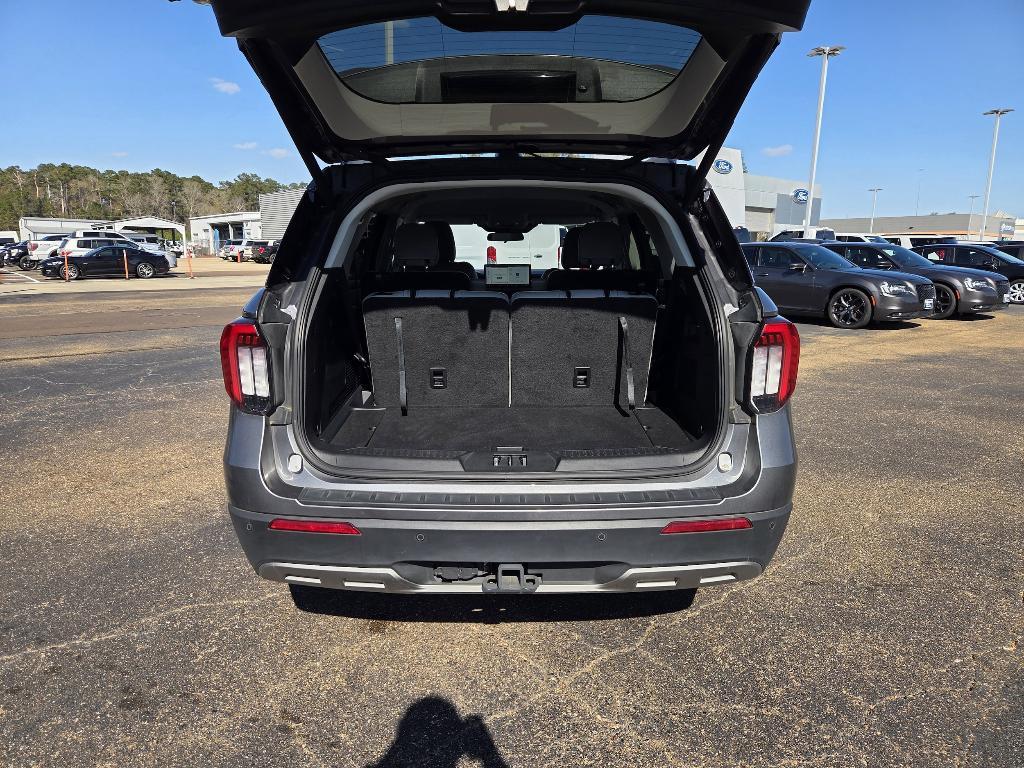 used 2025 Ford Explorer car, priced at $39,425