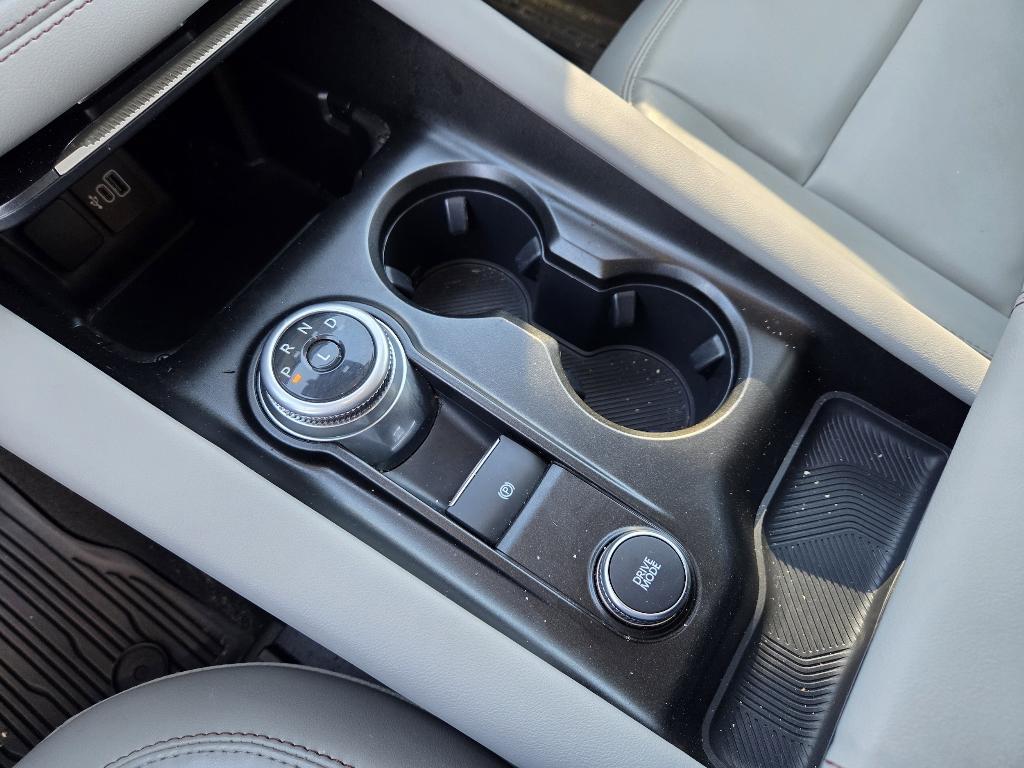 used 2025 Ford Explorer car, priced at $39,425