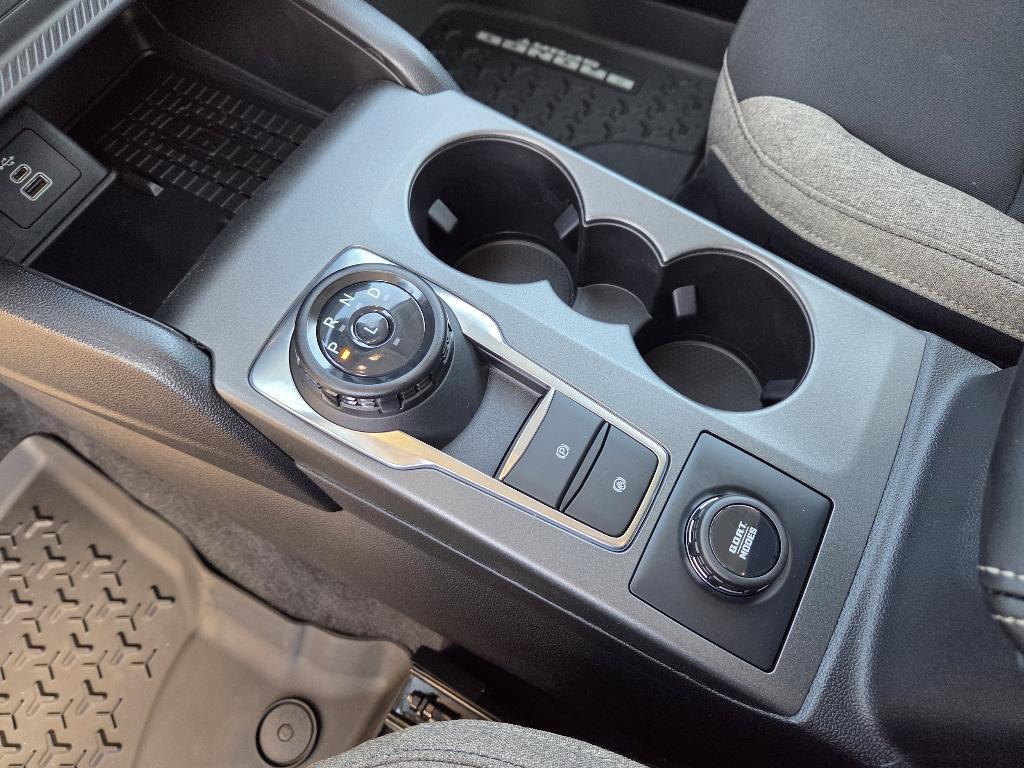 new 2025 Ford Bronco Sport car, priced at $31,920