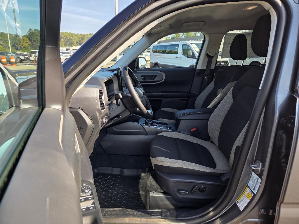 new 2025 Ford Bronco Sport car, priced at $31,920