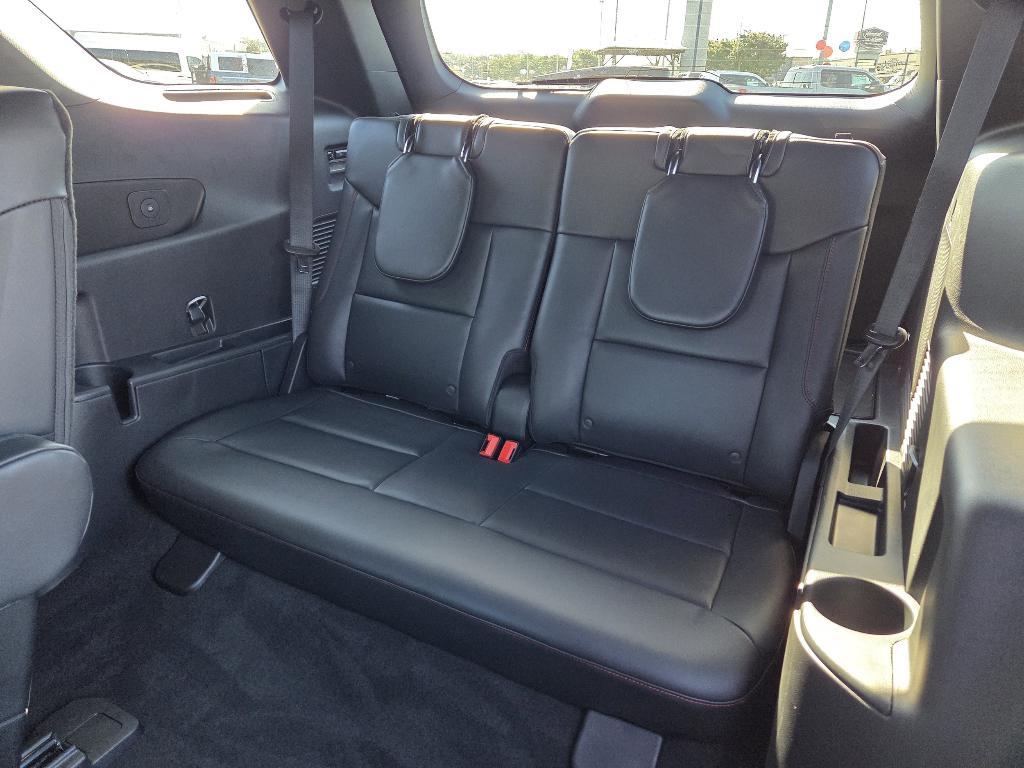 new 2025 Ford Explorer car, priced at $52,788