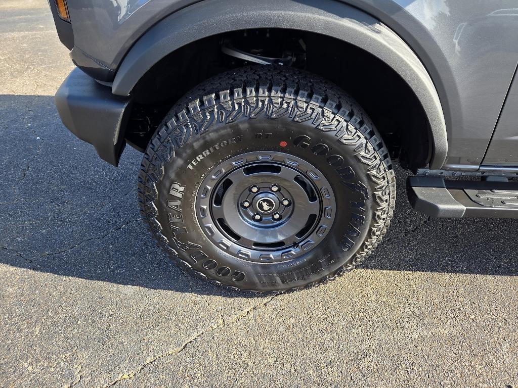 new 2025 Ford Bronco car, priced at $47,155