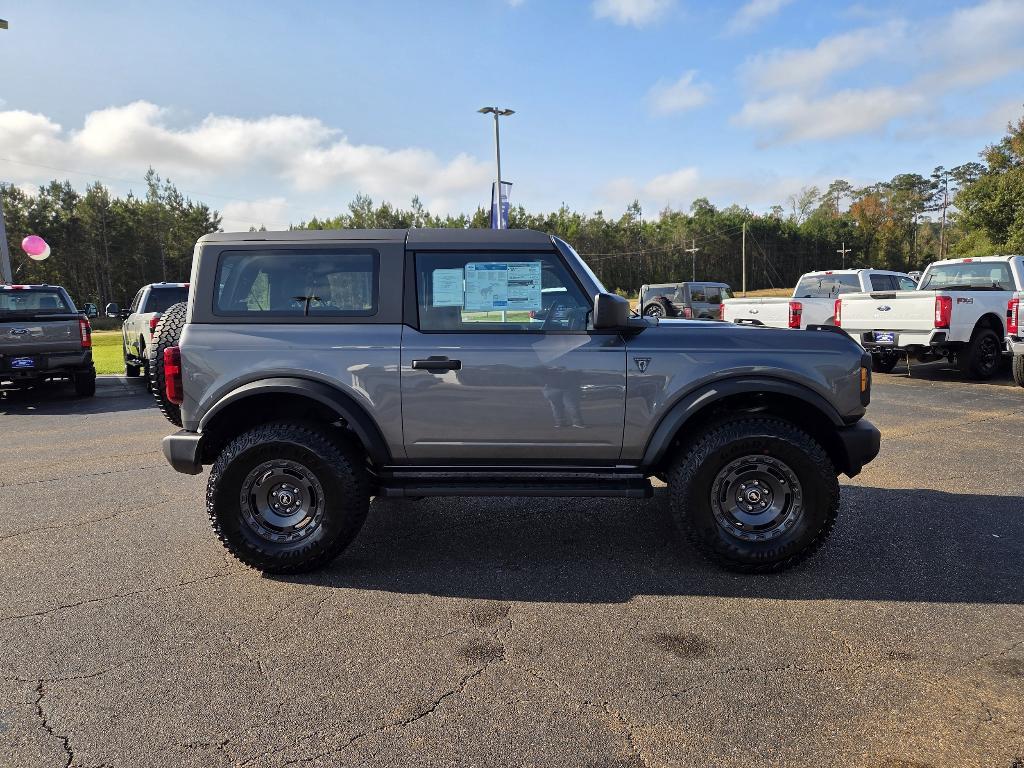 new 2025 Ford Bronco car, priced at $47,155