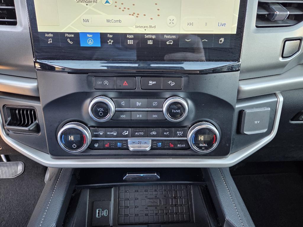 used 2024 Ford Expedition car, priced at $44,998