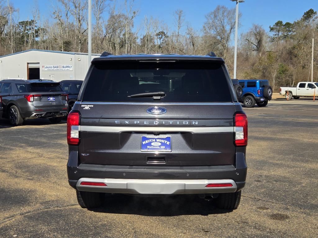 used 2024 Ford Expedition car, priced at $44,998