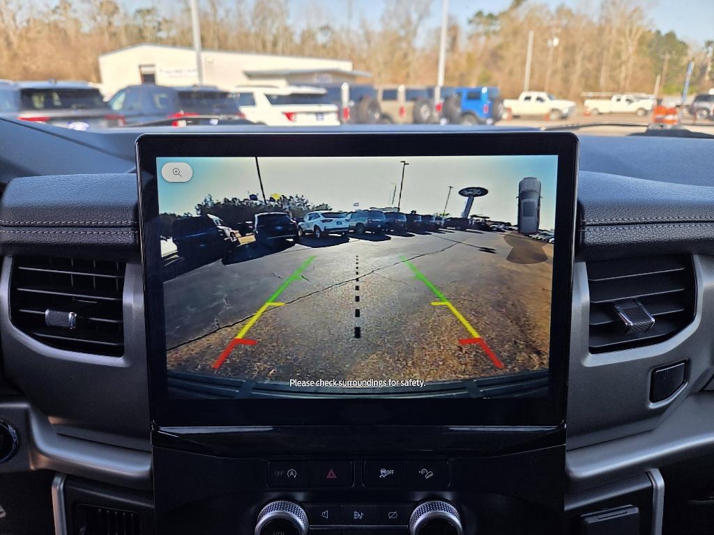 used 2024 Ford Expedition car, priced at $44,998