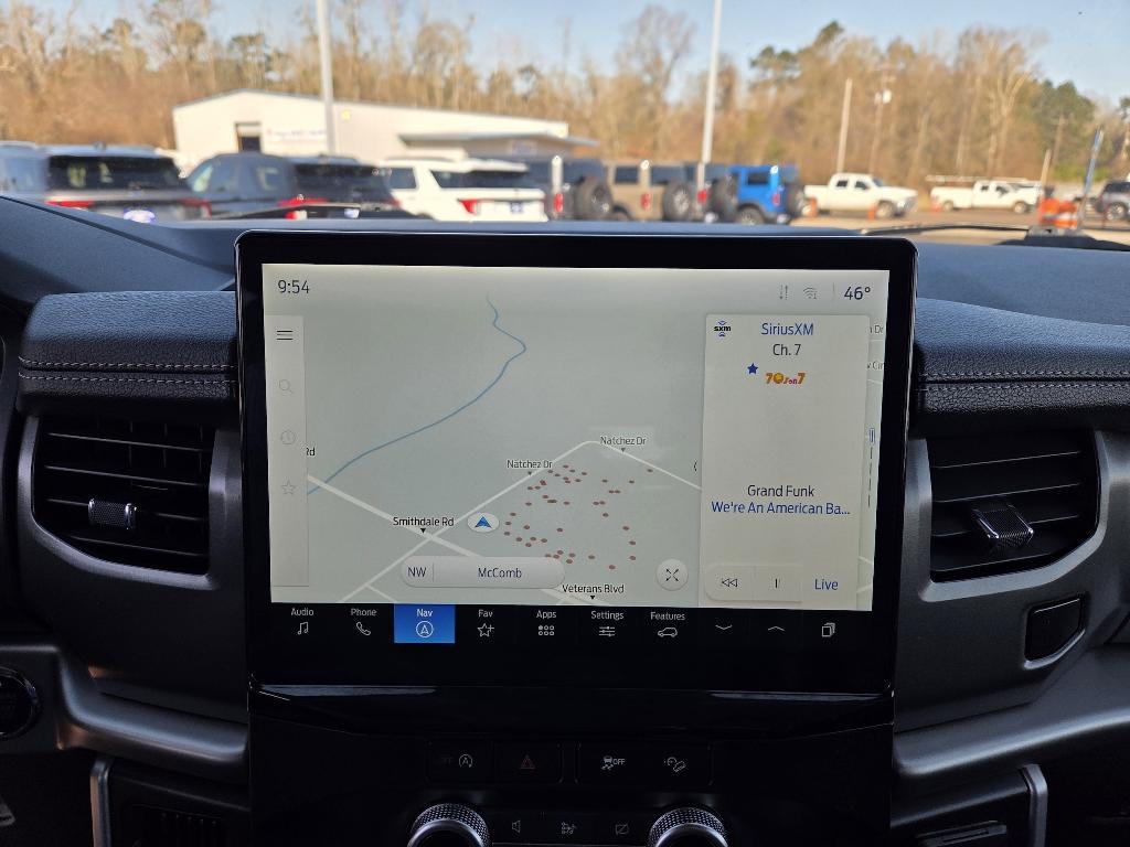 used 2024 Ford Expedition car, priced at $44,998