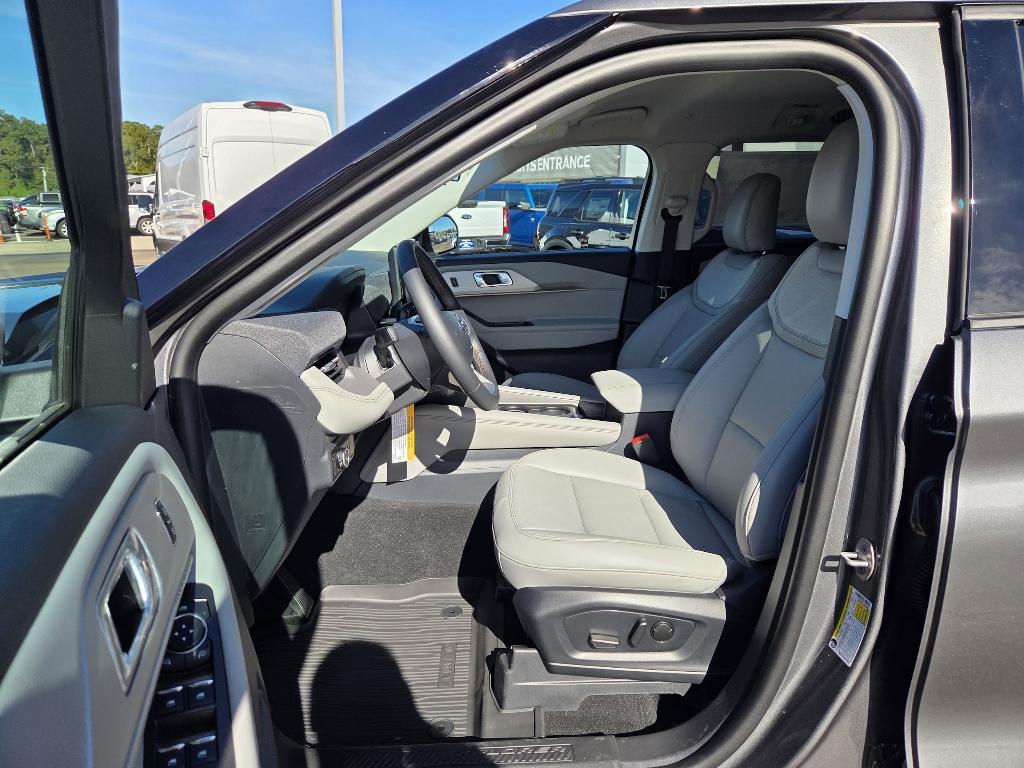 new 2026 Ford Explorer car, priced at $42,485