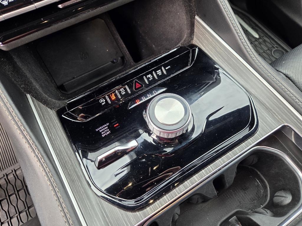 used 2024 Jeep Wagoneer L car, priced at $40,873