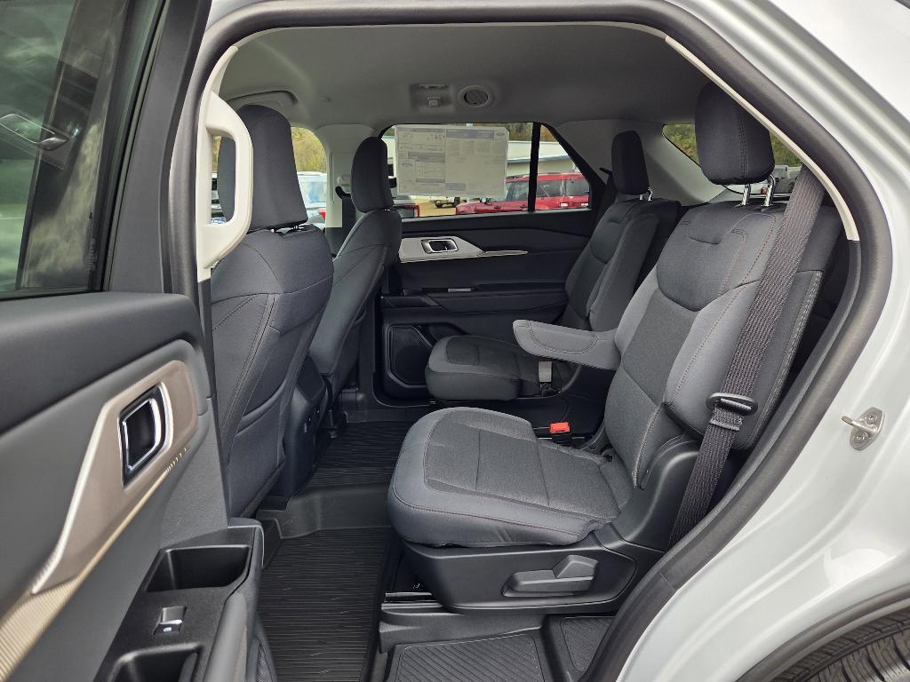 new 2026 Ford Explorer car, priced at $39,340