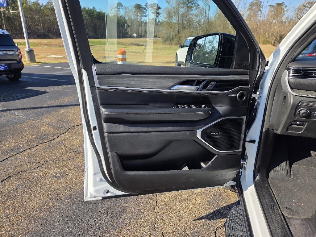 used 2024 Jeep Wagoneer L car, priced at $42,989