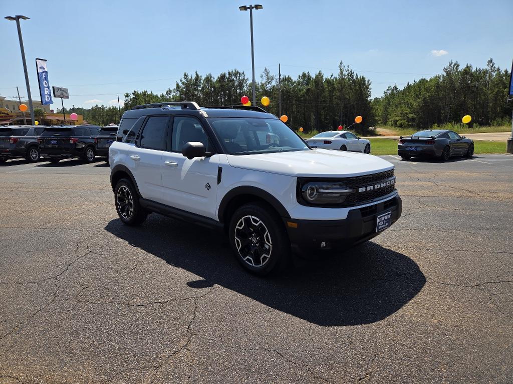 new 2025 Ford Bronco Sport car, priced at $35,366