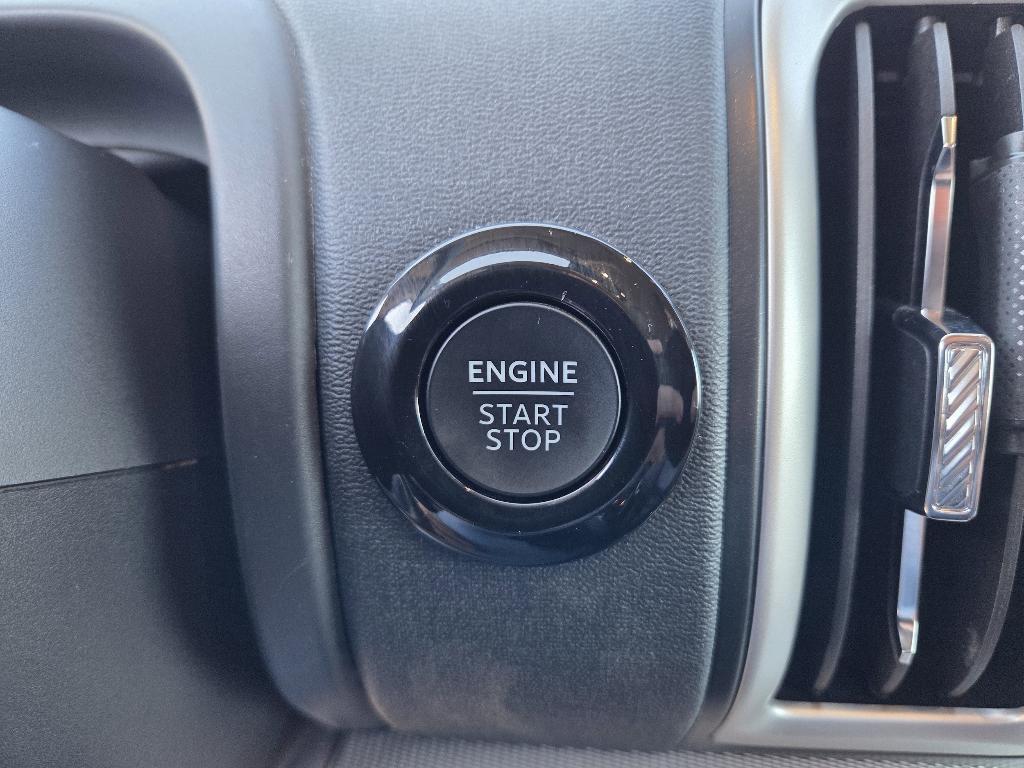 used 2025 Ford Expedition Max car, priced at $59,995