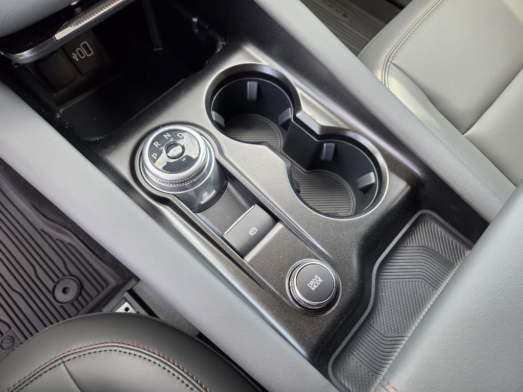 new 2025 Ford Explorer car, priced at $38,485