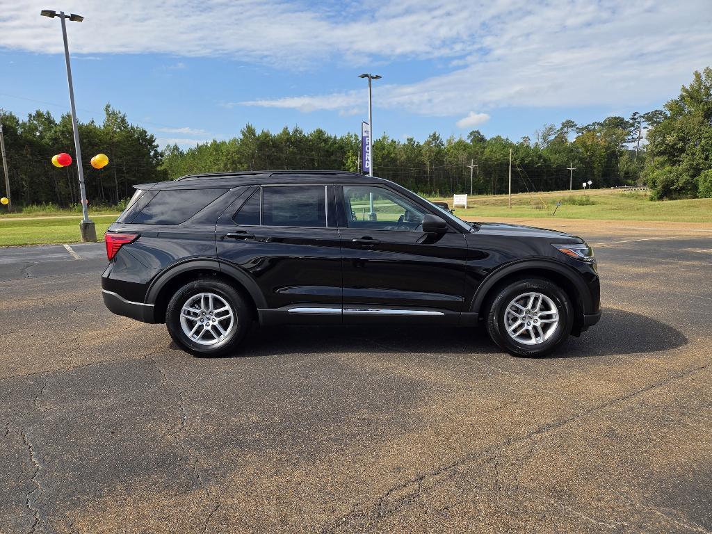 new 2025 Ford Explorer car, priced at $38,485