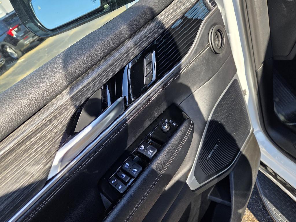 used 2024 Jeep Wagoneer car, priced at $49,500