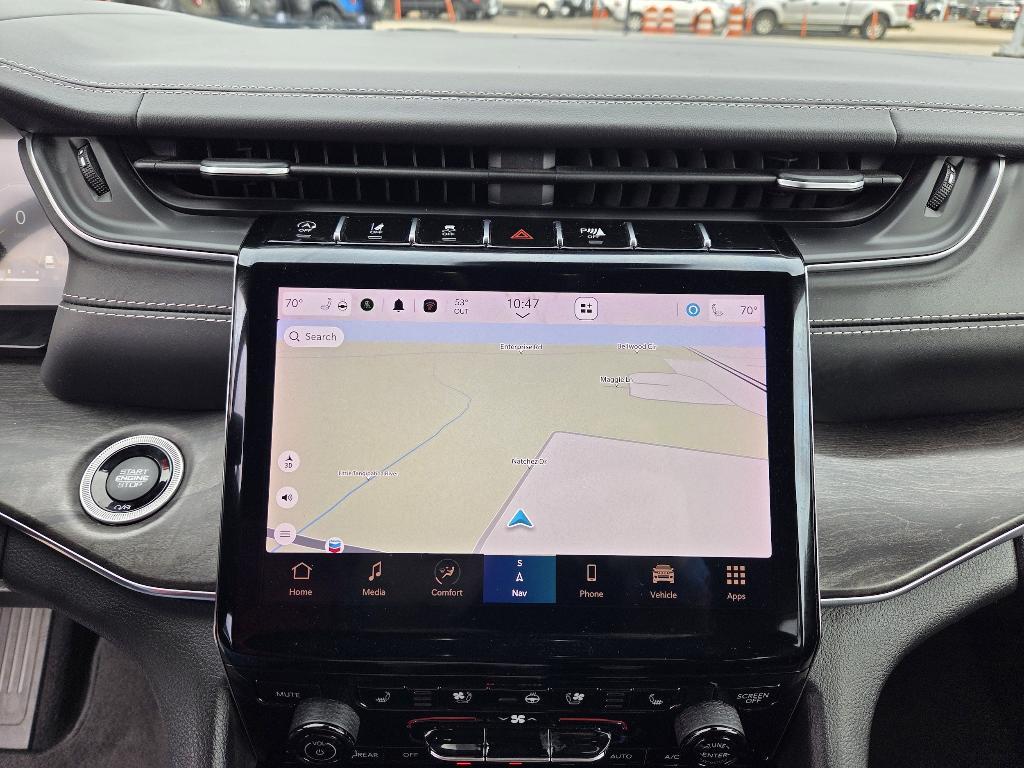 used 2023 Jeep Grand Cherokee car, priced at $39,899