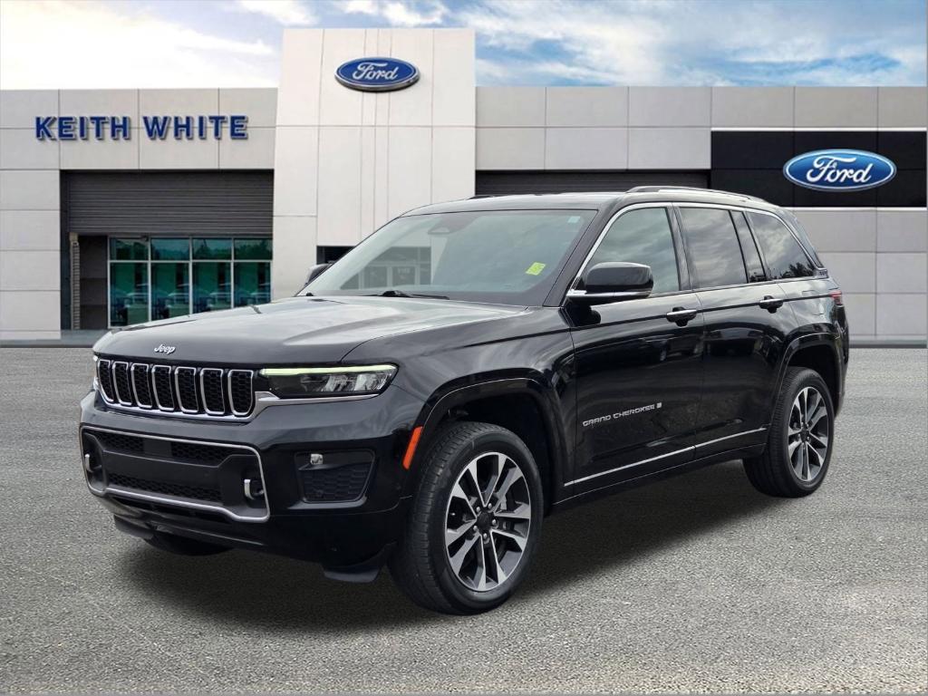 used 2023 Jeep Grand Cherokee car, priced at $39,899
