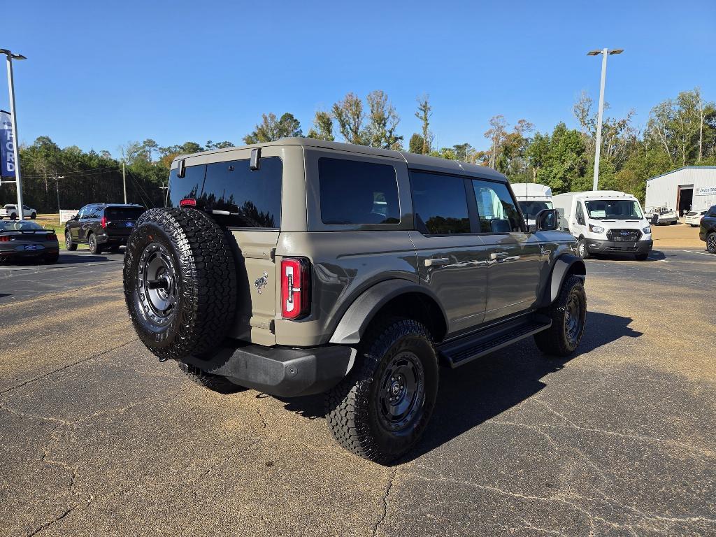 new 2025 Ford Bronco car, priced at $58,904