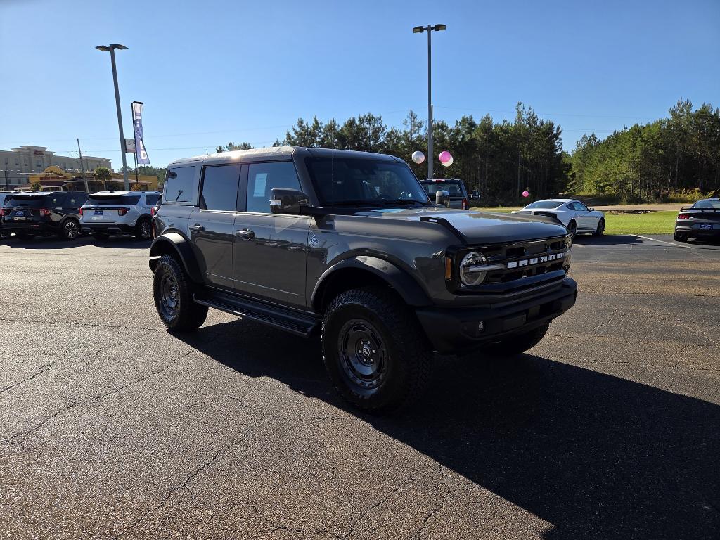 new 2025 Ford Bronco car, priced at $58,904